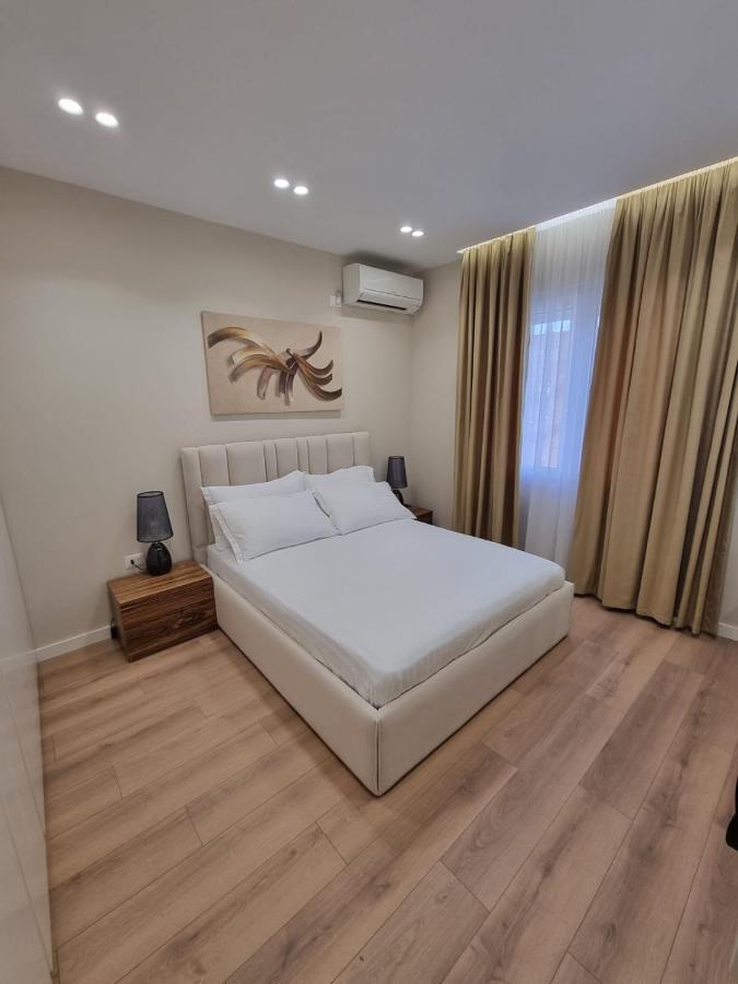 Arkle Apartment 1 Tirana Bagian luar foto
